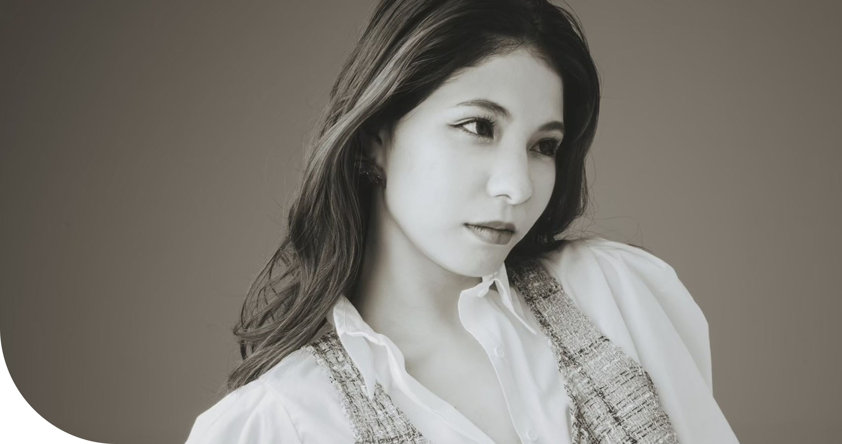 キービジュアル6